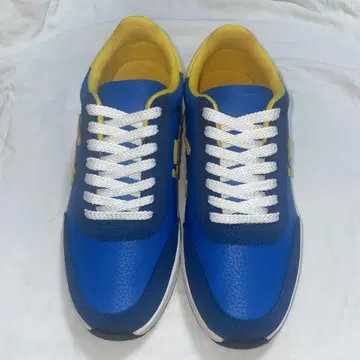 뉴 스니커즈 SANGACIO