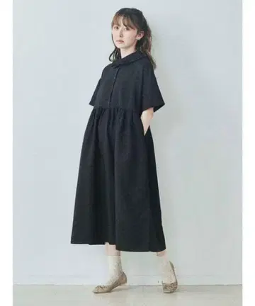 메리 제니 콜라보레이션 나카이 씨의 상복 원피스 다마스크 무늬