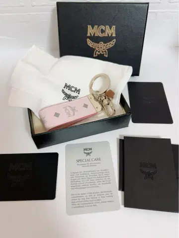 엠씨엠 키링 키링 핑크 박스 포함