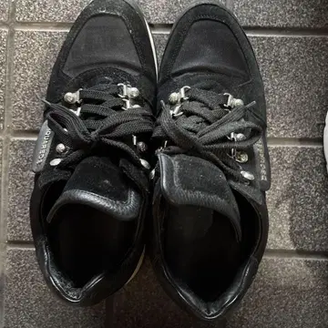 디스퀘어드 스니커즈
