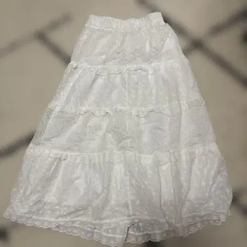 프릴 자수 화이트 롱 스커트