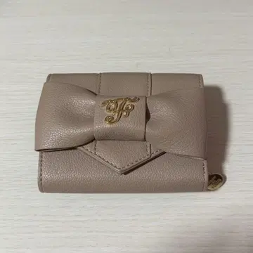 Maison de FLEUR 벨트 리본 미니 지갑