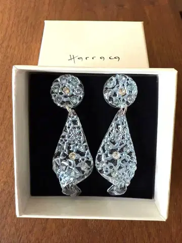 Harraca 클리어 드롭 귀걸이