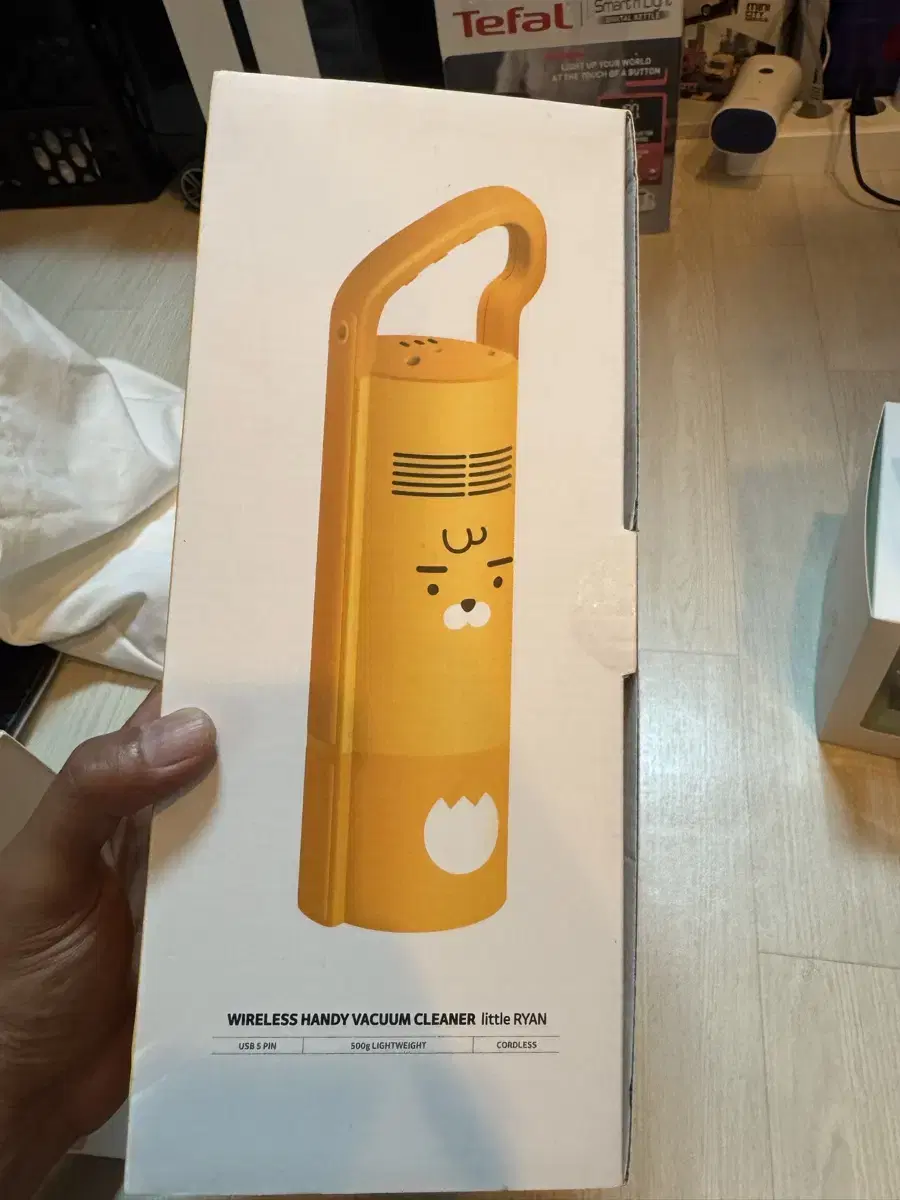 Little Iron Cordless Vacuum Cleaner