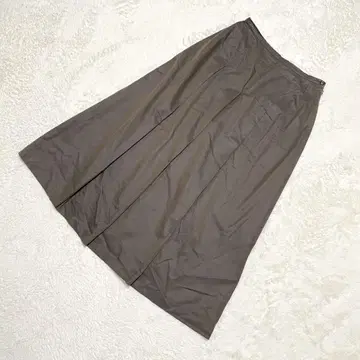스카파 [L] 다크 브라운 플레어 롱 스커트 플리츠 예비 버튼 1개