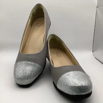 여성용 펌프스 실버 그레이 23.5cm