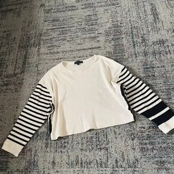 새상품급 rag&bone 티셔츠 코튼 100%