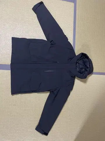 후드 부착 다운 자켓 유니클로 UNIQLO