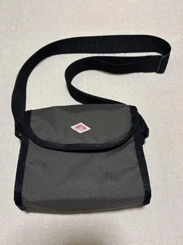 단톤 미니 숄더백