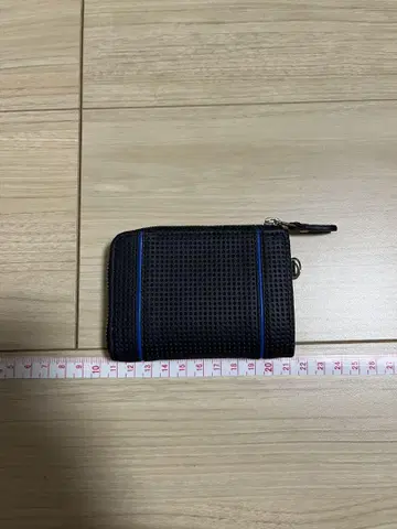 Neu interesse 동전 지갑