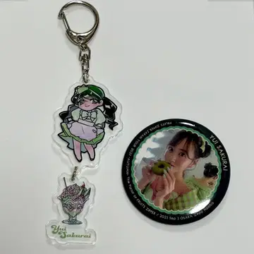 FRUITS ZIPPER 사쿠라이 유이 파르페 키링 캔뱃지 세트