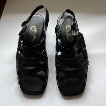 긴자 요시노야] 샌들 백 스트랩 블랙 일본제