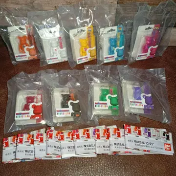 'BE@RBRICK' (베어브릭) 미니어처 참, 총 9종 세트