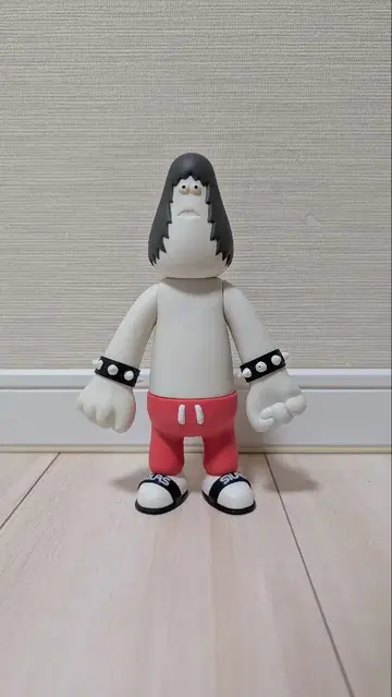 사이러스 피규어