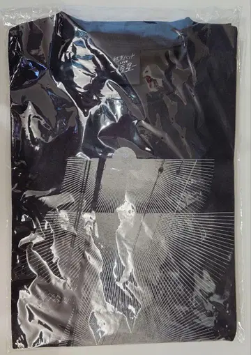 봇치더록! 결속 밴딩 LIVE 항성 모티브 티셔츠