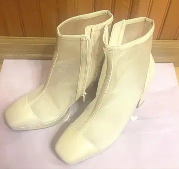 R&E 시스루 부츠 미사용 새상품 M 사이즈