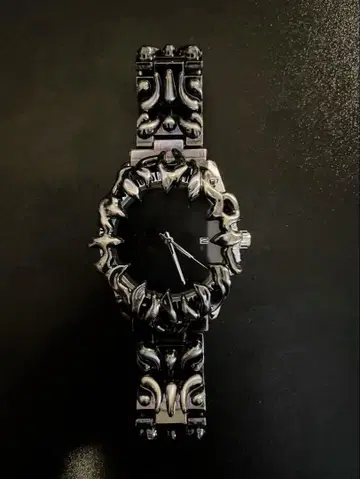 Alabaster style metal watch 블랙 손목시계 y2k