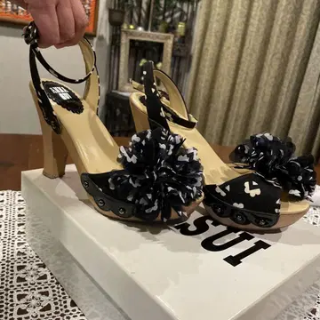 ANNA SUI 힐 신발