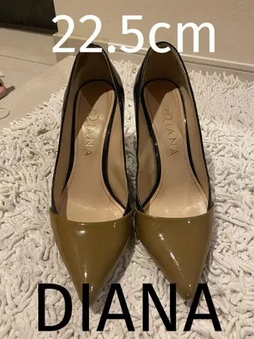DIANA 스틸레토 하이힐 블랙/카키 22.5cm