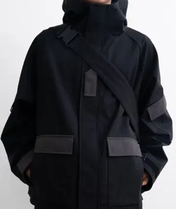SINSS Tech mountain parka / 테크 마운틴 후드티