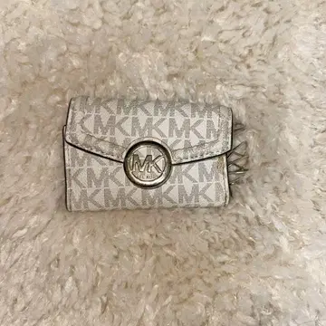 Michael Kors 화이트 키 케이스