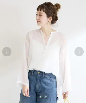 B.C STOCK 화이트 티셔츠 블라우스 도트