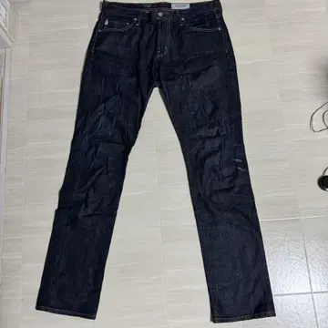 ADRIANO GOLDSCHMlED 다크 블루 데님 팬츠