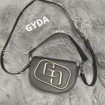 GYDA GG 모티브 라운드 제이다 숄더백 핸드백 블랙
