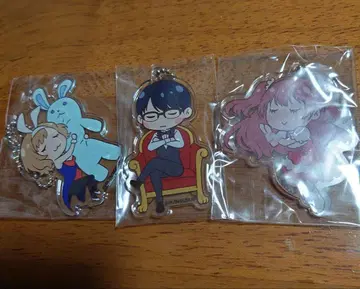 도박꾼 그루이 네보스케 아크릴 키링 유메미, 마메다 카에데, 코우 이즈키