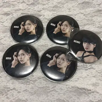 TWICE 미나 허벅지 하이 터치 캔뱃지 & TWICE