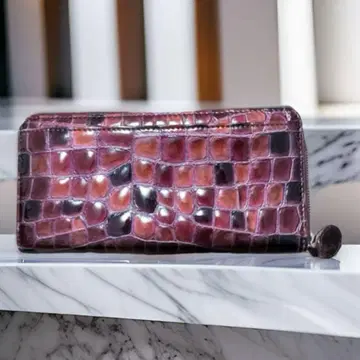 미사용 새상품 인기 컬러 코코피오레 COCCO FIORE 장지갑