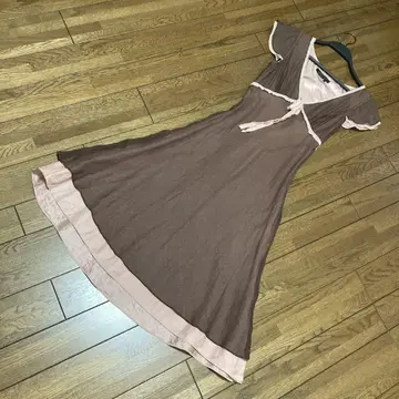 실크 100% BCBGMAXAZRIA 프릴 쓰리 슬리브 롱 원피스 2