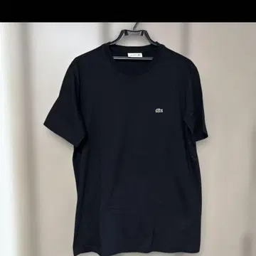 블랙 티셔츠 라코스테