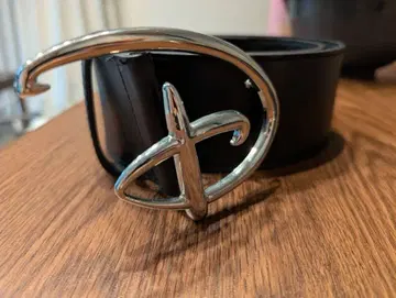 블랙 가죽 실버 버클 벨트