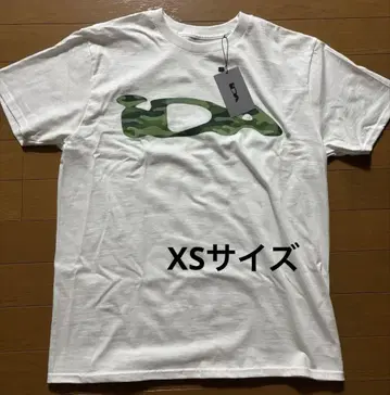 ida sply 카모플라쥬 티셔츠 xs 사이즈