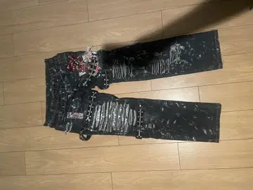 Sex pot revenge 데미지 가공 블랙 데님 팬츠