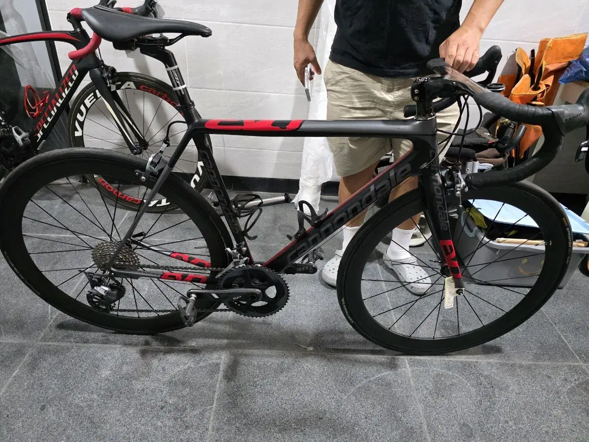 Road bike Cannondale SuperSix EVO quick sale