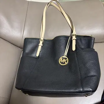 Michael Kors 블랙 토트백