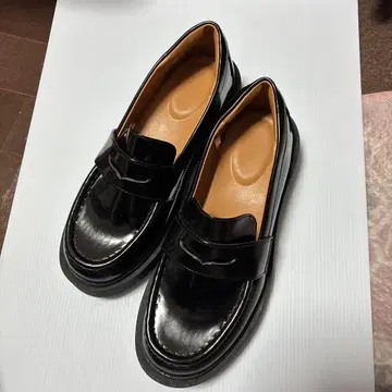 미사용 새상품 유니클로 C 네이비 느낌 터치 로퍼 23.5cm