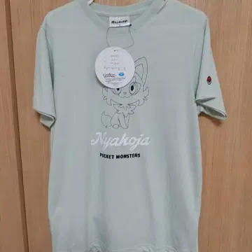 새상품 Nyahoja 포켓몬 티셔츠 *M* 카키* 반팔