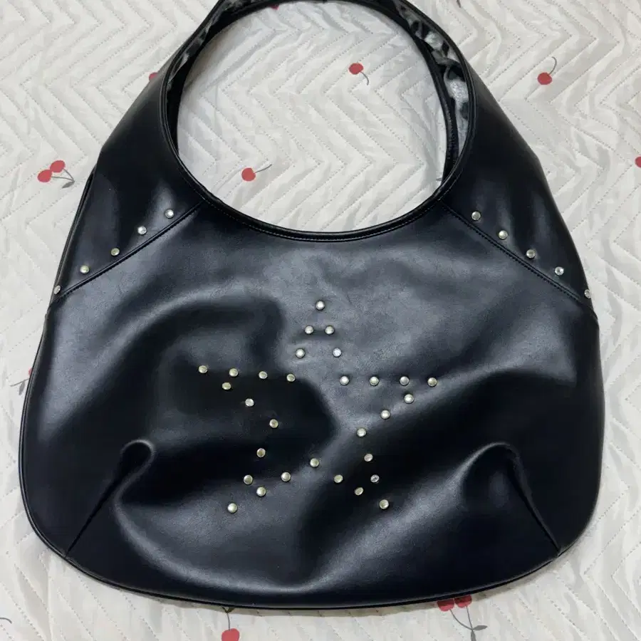 【SETUP-EXE】STAR HOBO BAG ★韓国人気★ 追跡付 SETUP-EXE Hobo Bag #셋업이엑스이,#호보백,#숄더백 on Bunjang
