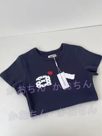 AEAE 네이비 반팔 티셔츠 하트와 도트