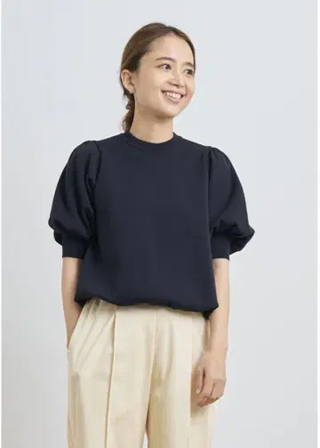 yori 네이비 반팔 니트 퍼프 슬리브