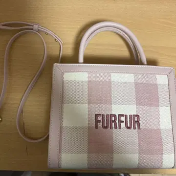 FURFUR 체크 무늬 숄더백