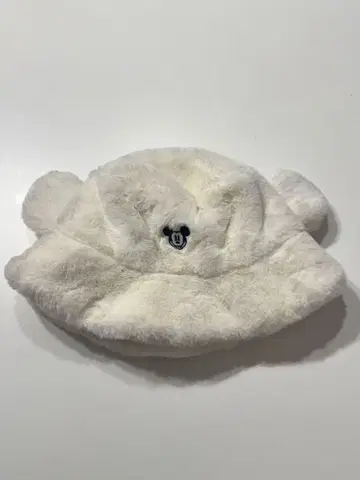 디즈니 미키 귀도리 퍼 버킷 모자 화이트
