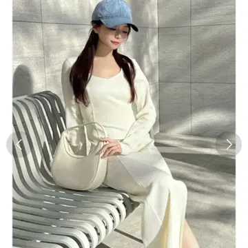 백 오픈 골지 원피스 RESEXXY 리젝시