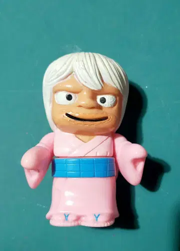 모래 뿌리는 할망구 소프트 비닐