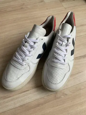 새상품급 VEJA 베자 v10 28cm US10