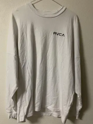 RVCA 화이트 롱 슬리브 티셔츠