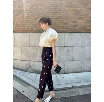 HYEON 네이비 도트 무늬 S 사이즈